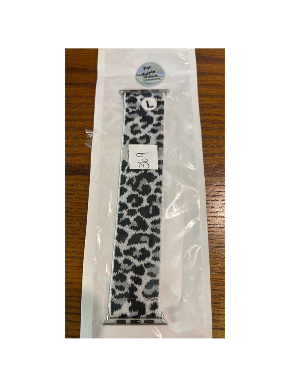 Unisex Unbranded Apple Watch straps - Picture 2 of 3